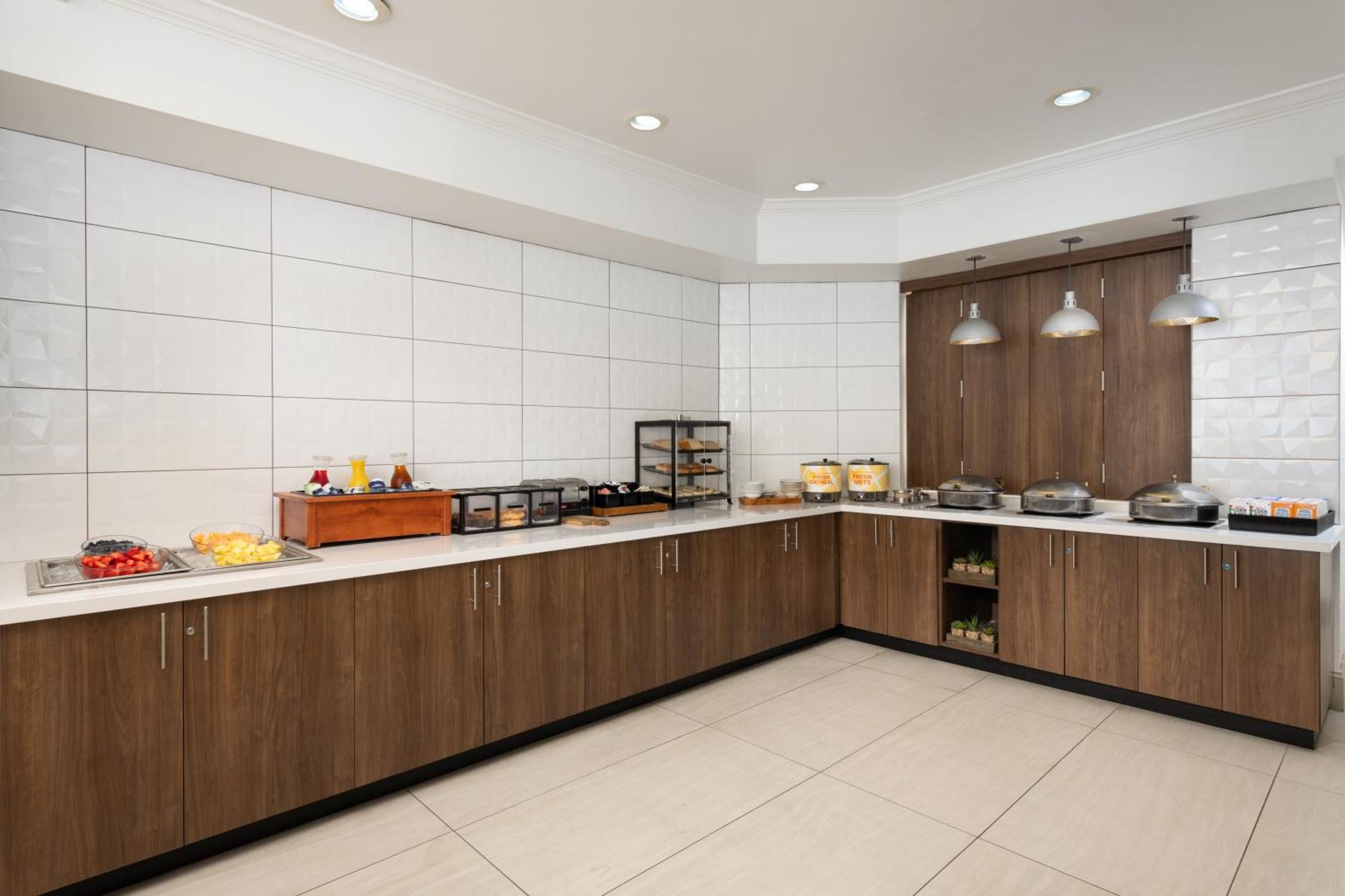 Hilton Garden Inn טלהאסי מראה חיצוני תמונה